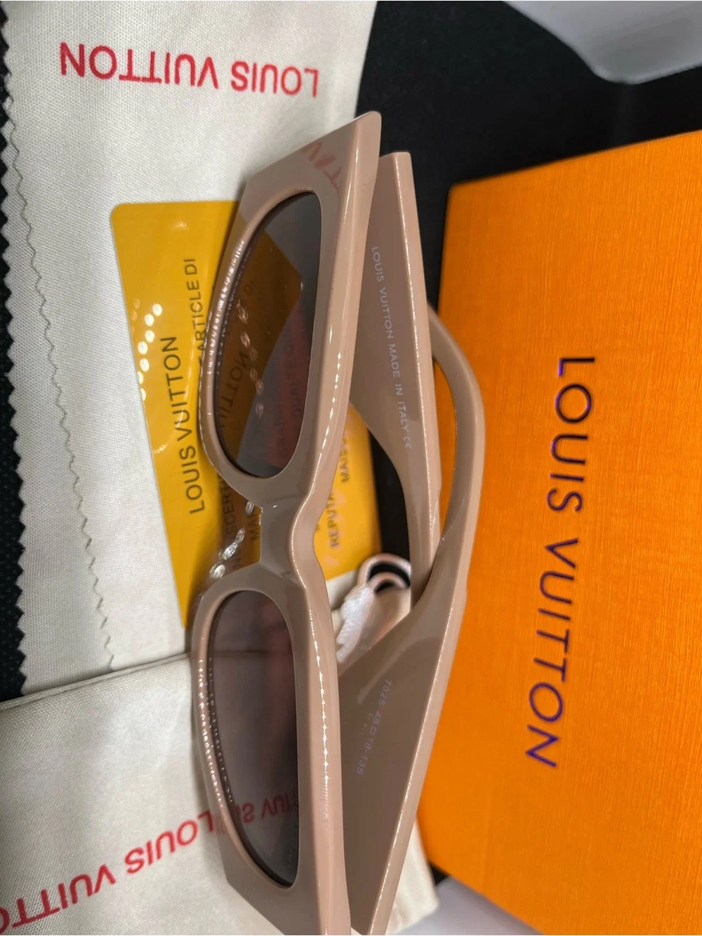 Louis Vuitton Women's Brown Rectangle Sunglasses